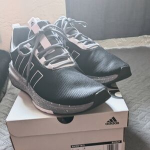 Adidas casual shoe size 11